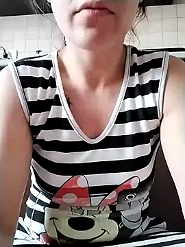 ladyrrr online show from 07/22/26, 10:06