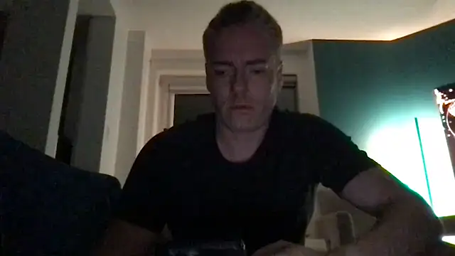 Snapshot of Gingerbushguy chatting on 09/27/25, 08:53 Gingerbushguy online show from 09/27/25, 08:53