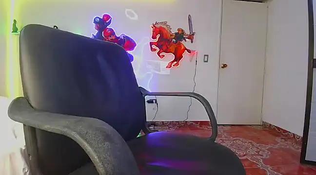 Snapshot of sweetie_tsgirl_ chatting on 12/02/24, 07:53 sweetie tsgirl online show from 12/02/24, 07:53