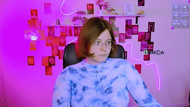 nikole kitt online show from 04/10/26, 07:10