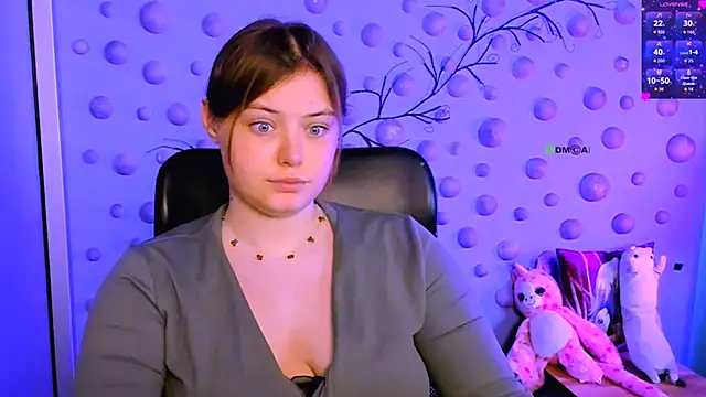 nikole kitt online show from 02/13/26, 07:47