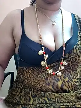 Snapshot of gaurika18 chatting on 03/20/25, 07:14 gaurika18 online show from 03/20/25, 07:14
