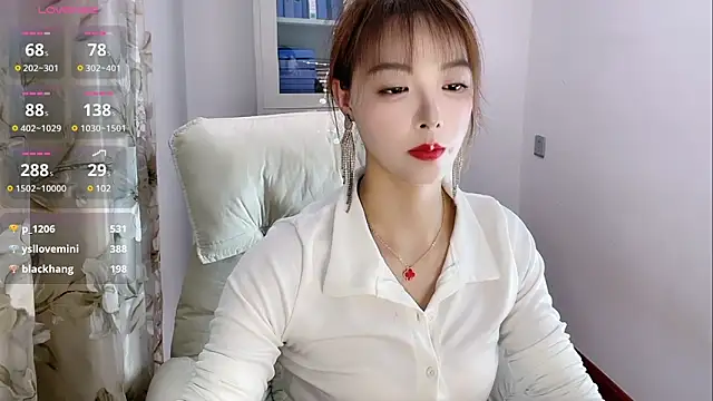 Snapshot of NINIbaby-99 chatting on 03/17/25, 05:34 NINIbaby-99 online show from 03/17/25, 05:34