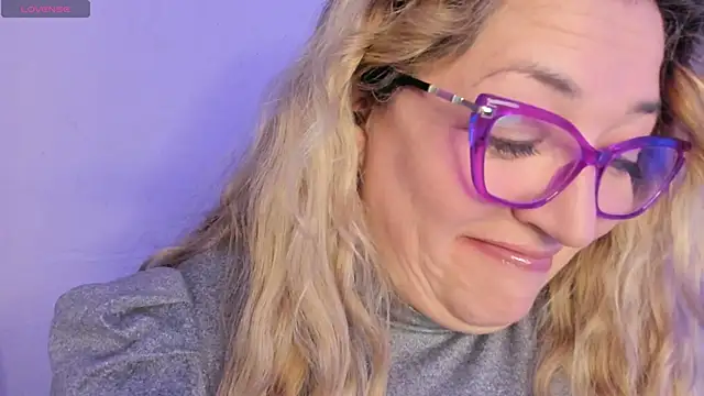 Naty Mature  online show from 02/23/26, 06:41