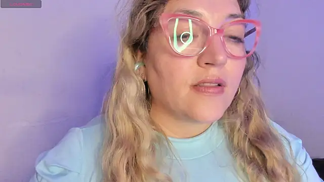 Naty Mature  online show from 04/16/26, 09:39