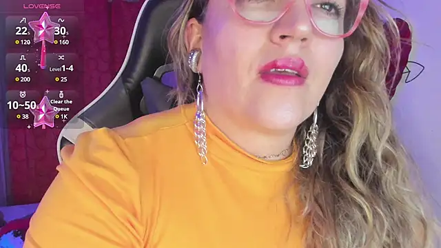 Snapshot of Naty_Mature_ chatting on 03/14/25, 02:31 Naty Mature online show from 03/14/25, 02:31
