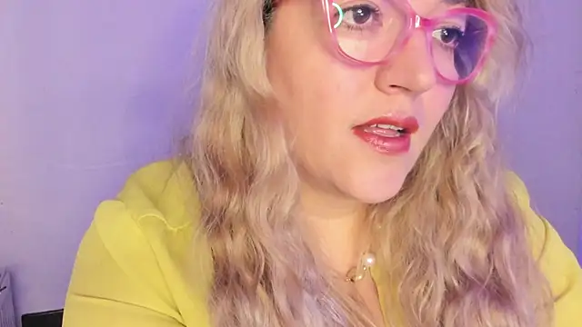 Naty Mature  online show from 12/16/25, 06:12