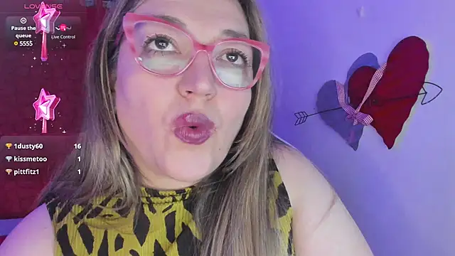 Snapshot of Naty_Mature_ chatting on 03/10/25, 11:27 Naty Mature online show from 03/10/25, 11:27