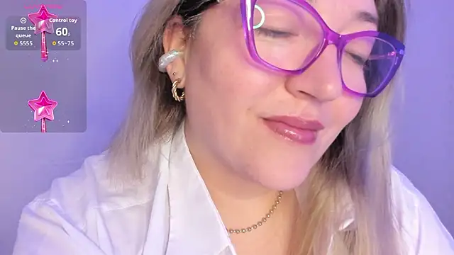 Naty Mature  online show from 03/15/26, 07:21