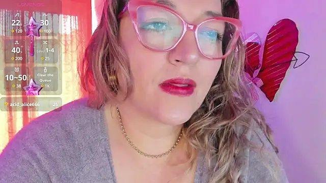 Snapshot of Naty_Mature_ chatting on 03/18/25, 05:55 Naty Mature online show from 03/18/25, 05:55