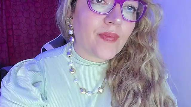 Snapshot of Naty_Mature_ chatting on 09/16/25, 01:06 Naty Mature online show from 09/16/25, 01:06
