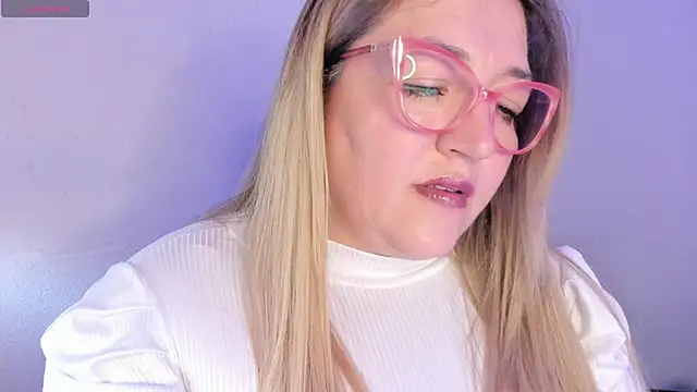 Naty Mature  online show from 04/08/26, 06:31