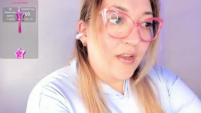 Naty Mature  online show from 04/12/26, 05:27