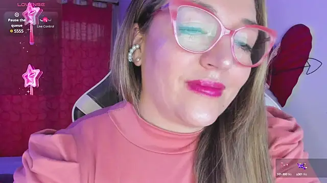 Snapshot of Naty_Mature_ chatting on 03/09/25, 11:14 Naty Mature online show from 03/09/25, 11:14