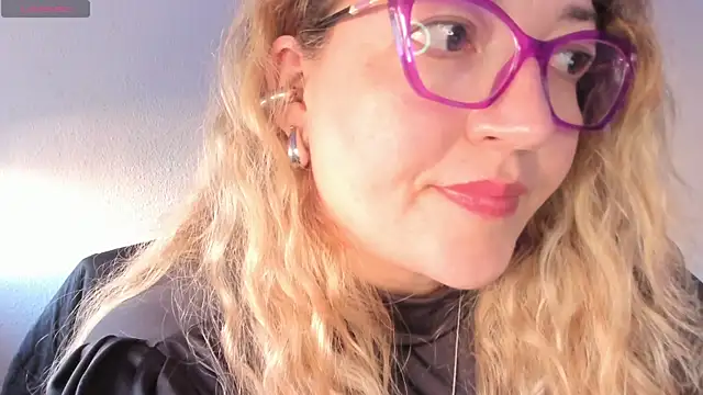 Snapshot of Naty_Mature_ chatting on 05/09/26, 05:38 Naty Mature online show from 05/09/26, 05:38