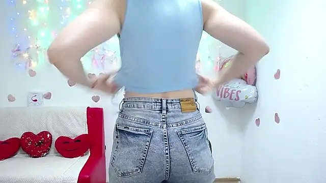 Snapshot of VasilisaSii chatting on 09/12/25, 05:07 VasilisaSii online show from 09/12/25, 05:07