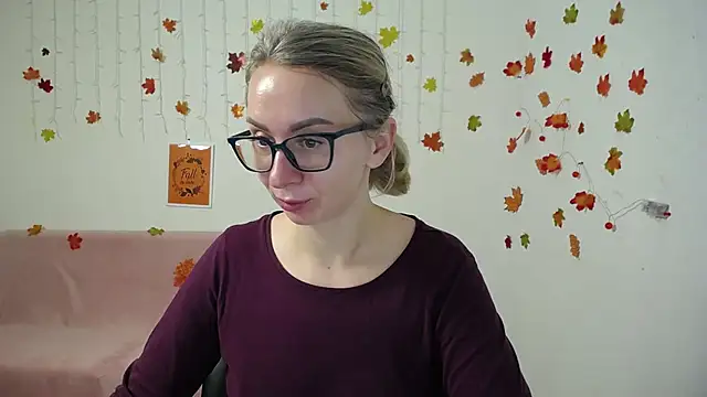 Snapshot of VasilisaSii chatting on 11/22/25, 06:12 VasilisaSii online show from 11/22/25, 06:12