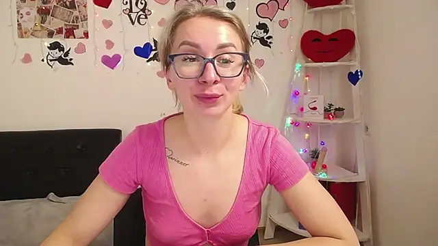 Snapshot of VasilisaSii chatting on 02/21/25, 09:13 VasilisaSii online show from 02/21/25, 09:13