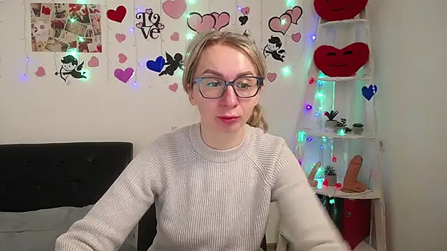 Snapshot of VasilisaSii chatting on 02/24/25, 06:05 VasilisaSii online show from 02/24/25, 06:05