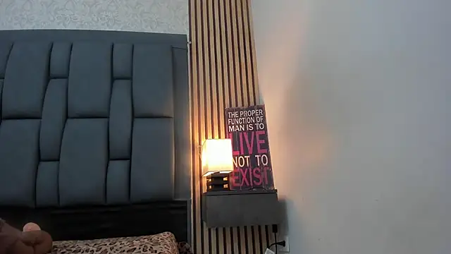 candela collinss online show from 02/06/25, 04:25