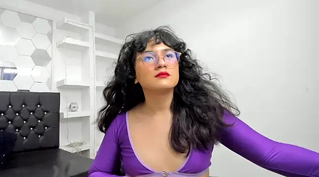 Elith Berry69 online show from 03/13/25, 09:48