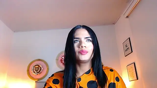 Snapshot of zoe_hecate_sexx chatting on 07/06/26, 10:33 zoe hecate sexx online show from 07/06/26, 10:33
