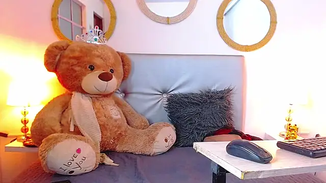 Snapshot of zoe_hecate_sexx chatting on 09/23/25, 10:00 zoe hecate sexx online show from 09/23/25, 10:00