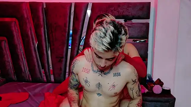 AliceandMax online show from 03/14/25, 05:24