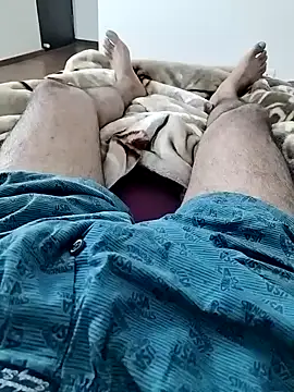 luckylads0037 online show from 11/14/25, 07:39