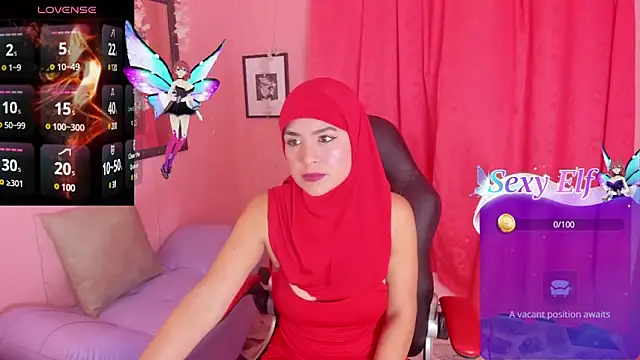 Snapshot of AliaAsad chatting on 03/08/25, 12:20 AliaAsad online show from 03/08/25, 12:20