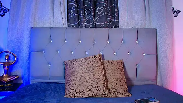 meggan 77 online show from 12/18/25, 02:38