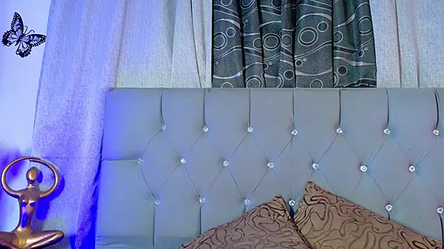 meggan 77 online show from 12/23/25, 04:23