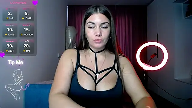 LinaSparks online show from 03/10/26, 01:48