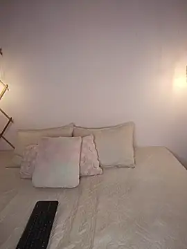 SofiaaCortes online show from 11/11/25, 07:14