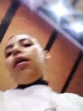 Snapshot of emma_ambar chatting on 02/18/25, 12:26 emma ambar online show from 02/18/25, 12:26