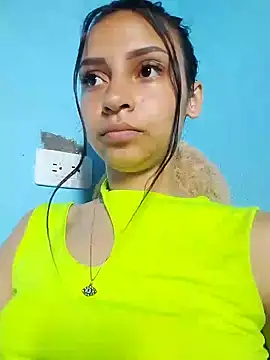 Snapshot of emma_ambar chatting on 02/02/25, 07:46 emma ambar online show from 02/02/25, 07:46