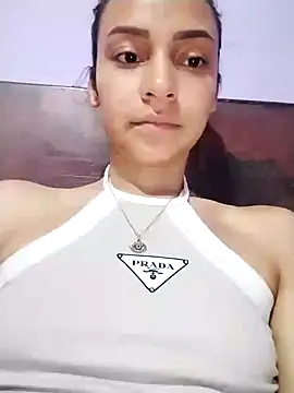 Snapshot of emma_ambar chatting on 02/22/25, 09:04 emma ambar online show from 02/22/25, 09:04