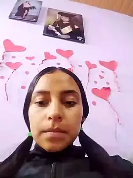 Snapshot of emma_ambar chatting on 03/11/25, 02:10 emma ambar online show from 03/11/25, 02:10