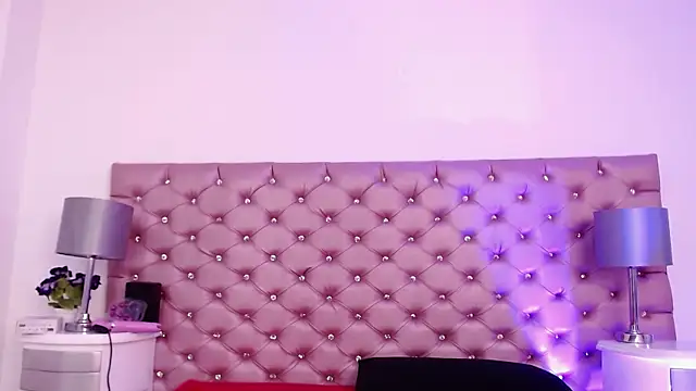 Snapshot of Angie99_gh chatting on 02/25/25, 04:14 Angie99 gh online show from 02/25/25, 04:14