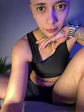 Snapshot of _PhillipBrown chatting on 02/07/26, 12:57 PhillipBrown online show from 02/07/26, 12:57