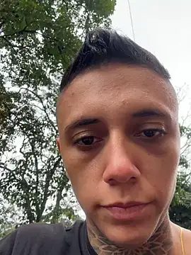 Snapshot of _PhillipBrown chatting on 02/09/25, 08:56 PhillipBrown online show from 02/09/25, 08:56