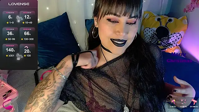 Snapshot of Any_ducan chatting on 12/23/24, 11:28 Any ducan online show from 12/23/24, 11:28