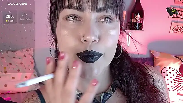 Snapshot of Any_ducan chatting on 12/16/25, 02:38 Any ducan online show from 12/16/25, 02:38