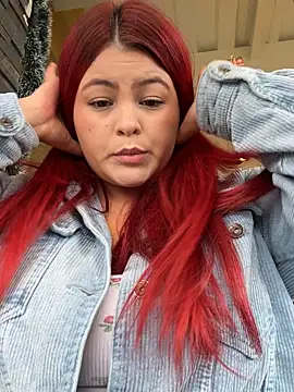 lia moon77 online show from 11/27/25, 07:47