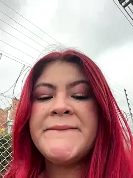 lia moon77 online show from 11/18/25, 08:45