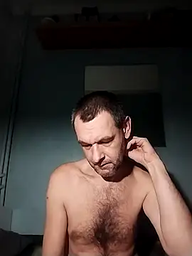 Andrzej-M online show from 11/26/25, 01:49