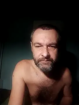 Snapshot of Andrzej-M chatting on 10/12/25, 09:16 Andrzej-M online show from 10/12/25, 09:16