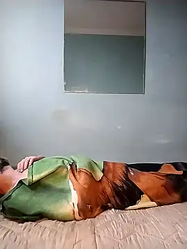 Andrzej-M online show from 12/20/25, 09:34