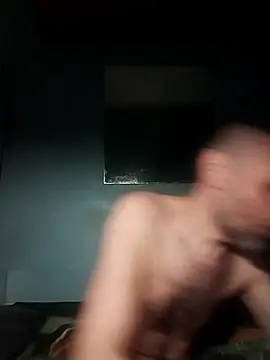 Andrzej-M online show from 04/06/26, 02:18