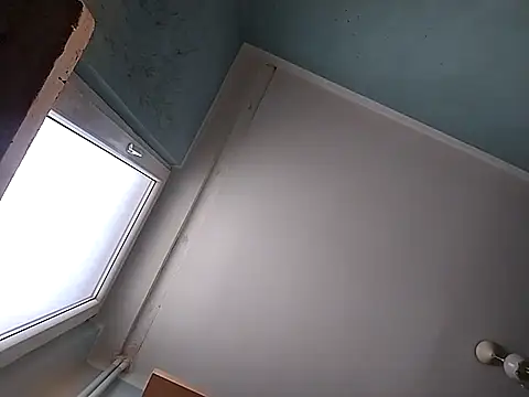 Andrzej-M online show from 02/06/26, 10:11